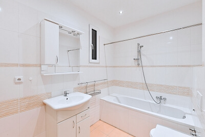 Viklefova, Žižkov - Praha 3 | Prodej, Byt 2+kk, 46 m²