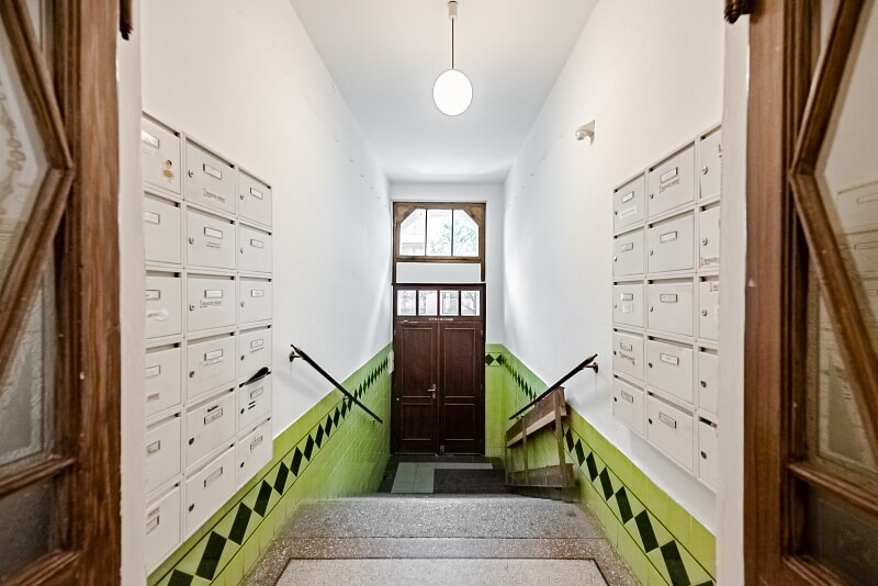 Ostrovského, Smíchov - Praha 5 | Prodej, Byt 2+kk, 45 m²