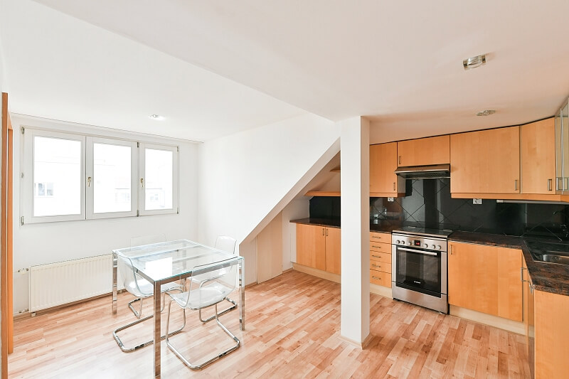 Malá Štěpánská, Nové Město - Prague 2 | Rent, Apartment Two-bedroom (3+1), 145 m²