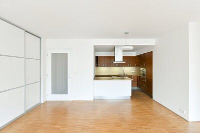 Na Srážku, Modřany - Prague 4 | Rent, Apartment Two-bedroom (3+kk), 100 m²