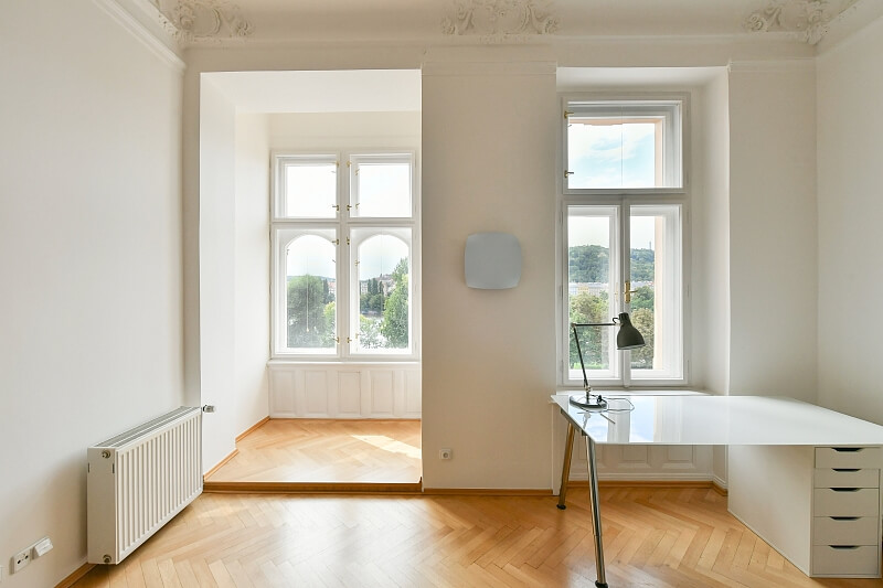 Masarykovo nábřeží, Nové Město - Praha 1 | Pronájem, Byt 2+1, 80 m²