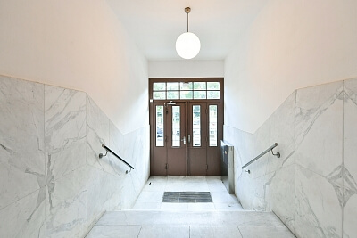 Kostelní, Holešovice - Prague 7 | Rent, Apartment One-bedroom (2+kk), 57 m²