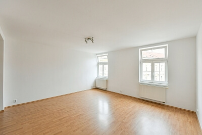 Havlíčkovo náměstí, Žižkov - Praha 3 | Pronájem, Byt 1+kk, 44 m²