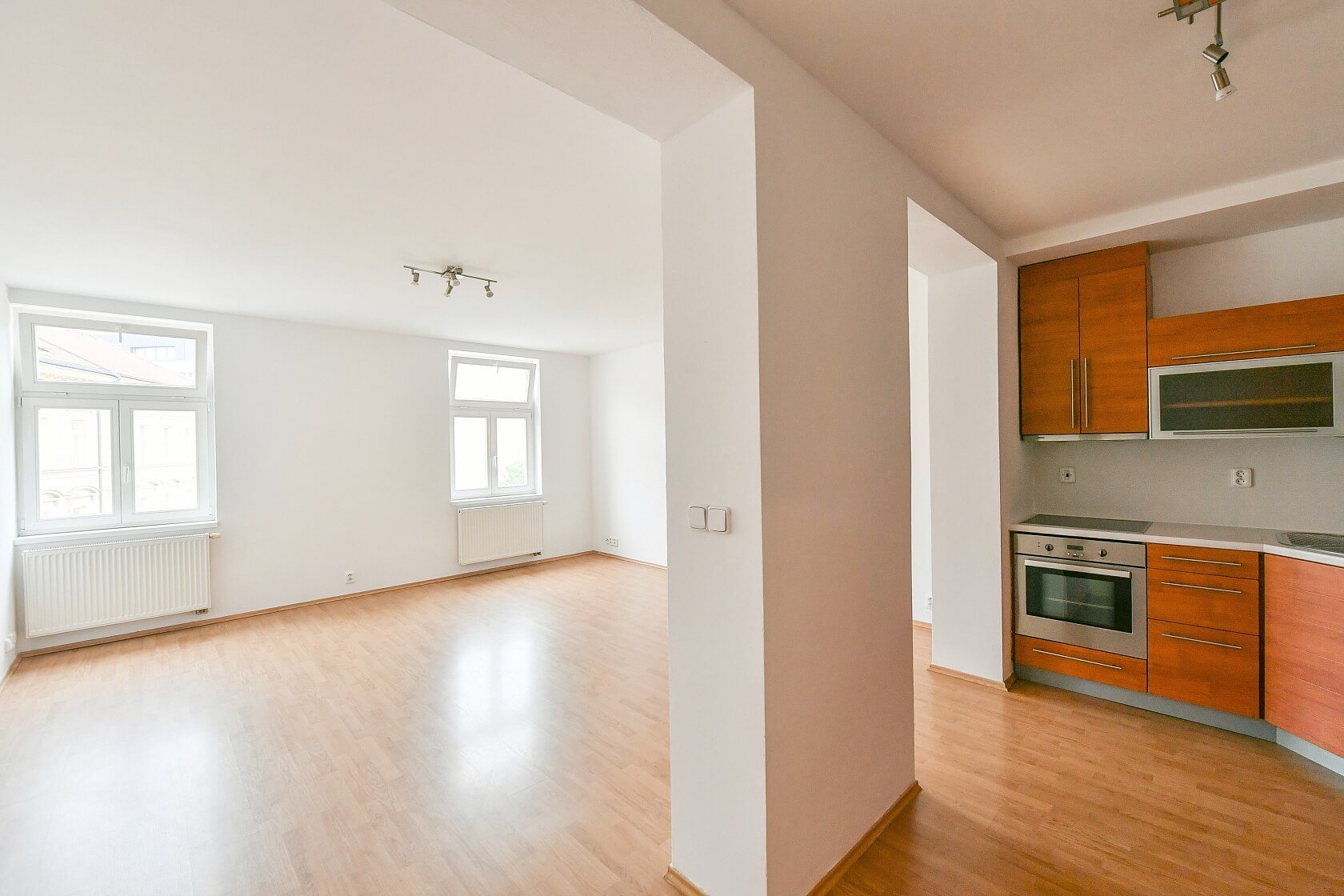 Havlíčkovo náměstí, Žižkov - Praha 3 | Pronájem, Byt 1+kk, 44 m²
