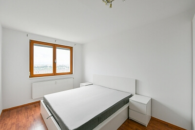 Sluneční náměstí, Stodůlky - Prague 5 | Rent, Apartment Two-bedroom (3+kk), 110 m²