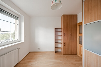 Pod Areálem, Štěrboholy - Praha 10 | Pronájem, Byt 4+kk, 132 m²