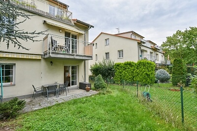 Pod Areálem, Šterboholy - Prague 10 | Rent, Apartment Three-bedroom (4+kk), 132 m²