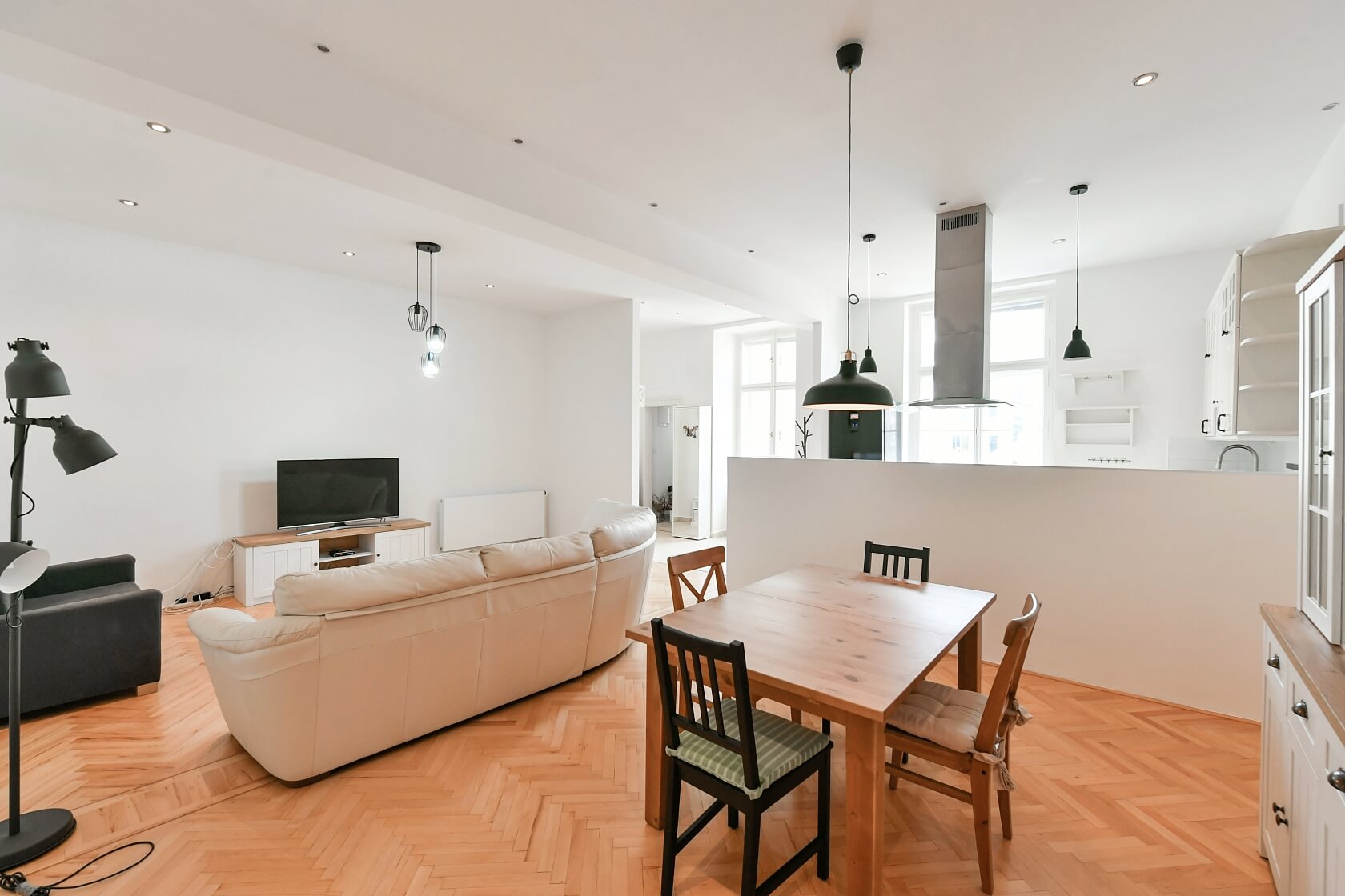 Vítkova, Karlín - Praha 8 | Pronájem, Byt 2+kk, 78 m²