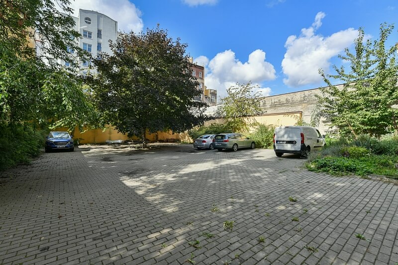Vítkova, Karlín - Prague 8 | Rent, Apartment One-bedroom (2+kk), 78 m²