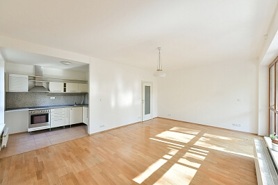 Podvinný mlýn, Libeň - Prague 9 | Sale, Apartment Two-bedroom (3+kk), 79 m²