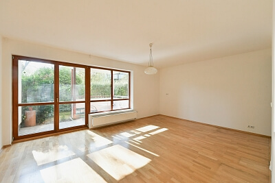 Podvinný mlýn, Libeň - Prague 9 | Sale, Apartment Two-bedroom (3+kk), 79 m²