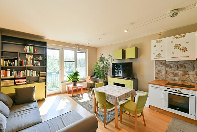 Marty Krásové, Čakovice - Prague 9 | Rent, Apartment One-bedroom (2+kk), 58 m²