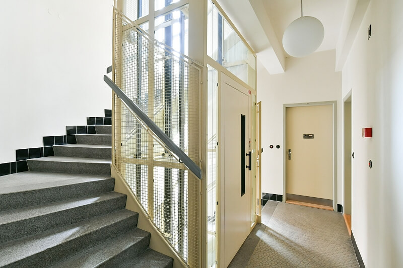 Antonínská, Holešovice - Praha 7 | Pronájem, Byt 1+kk, 129 m²