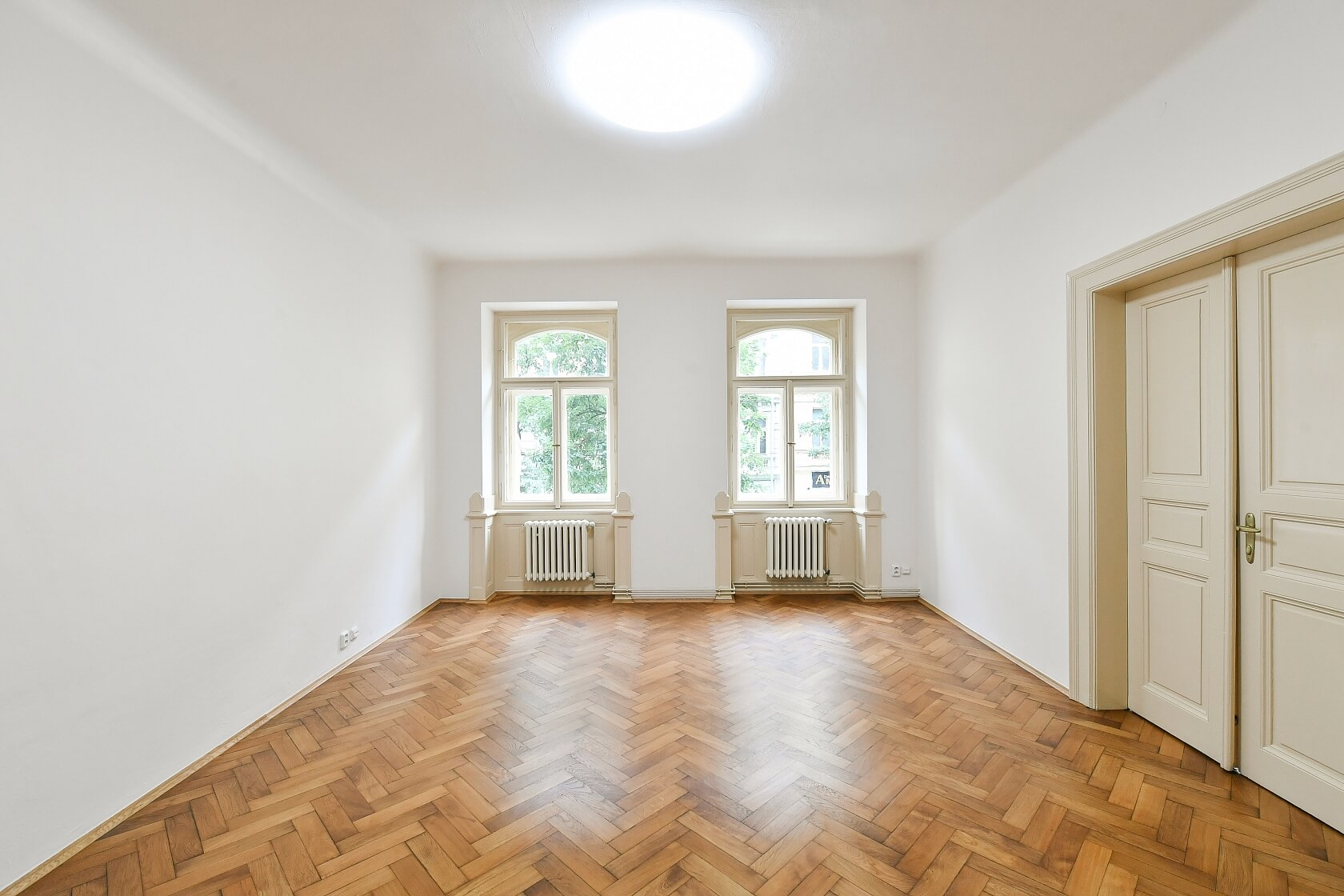 Korunní, Vinohrady - Prague 2 | Rent, Apartment Two-bedroom (3+1), 130 m²