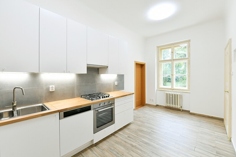 Korunní, Vinohrady - Prague 2 | Rent, Apartment Two-bedroom (3+1), 130 m²