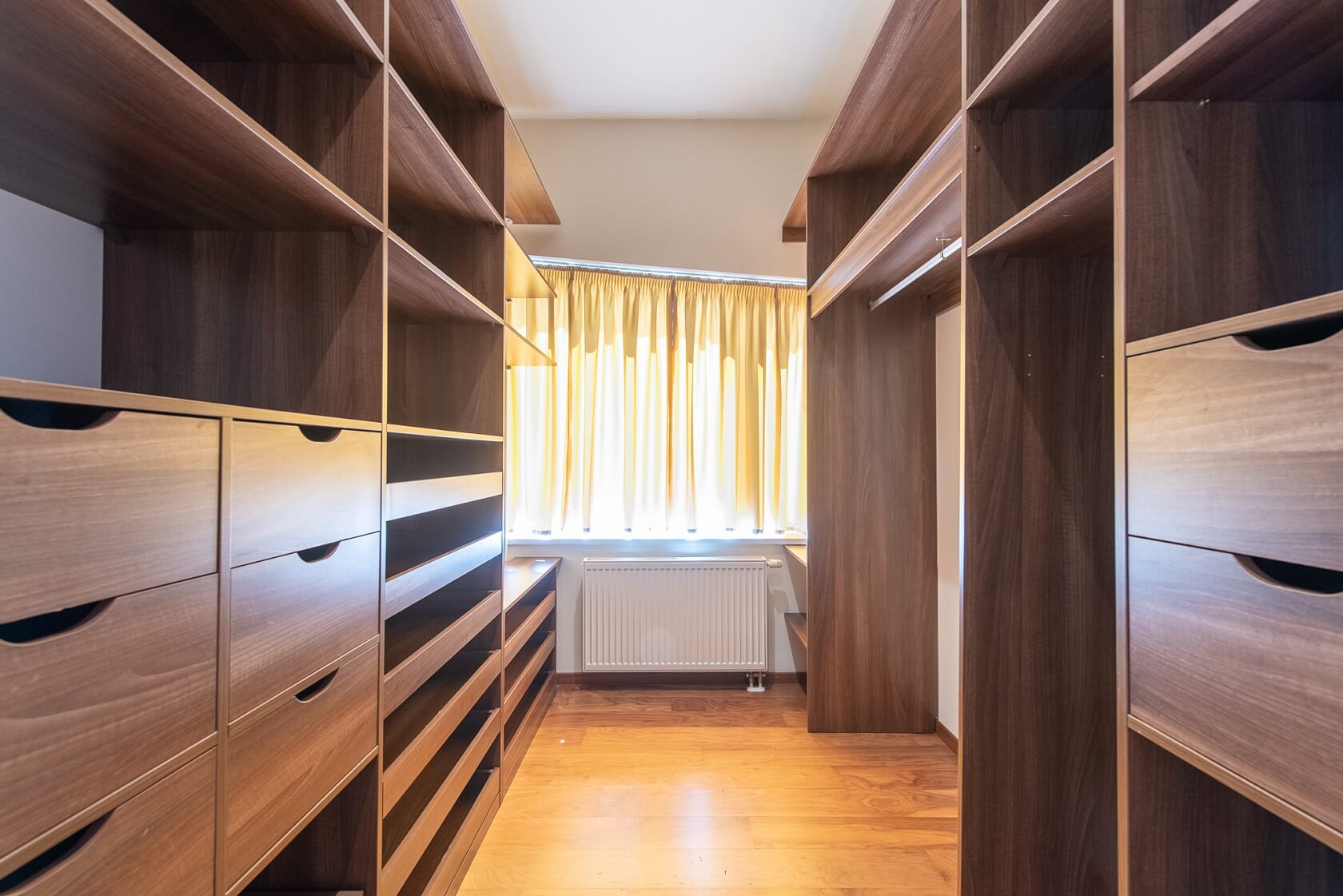 Bratislavský kraj, Ružinov - Bratislava II | Pronájem, Byt 3+kk, 196 m²