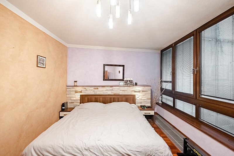 U Michelského mlýna, Michle - Prague 4 | Sale, Apartment Three-bedroom (4+kk), 106 m²