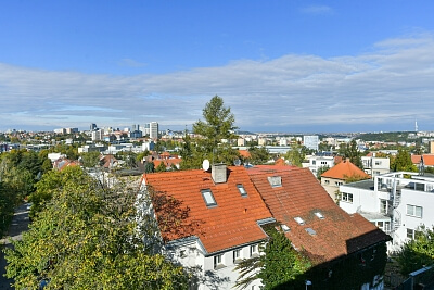 Jihozápadní IV, Záběhlice - Prague 4 | Rent, Apartment One-bedroom (2+kk), 97 m²