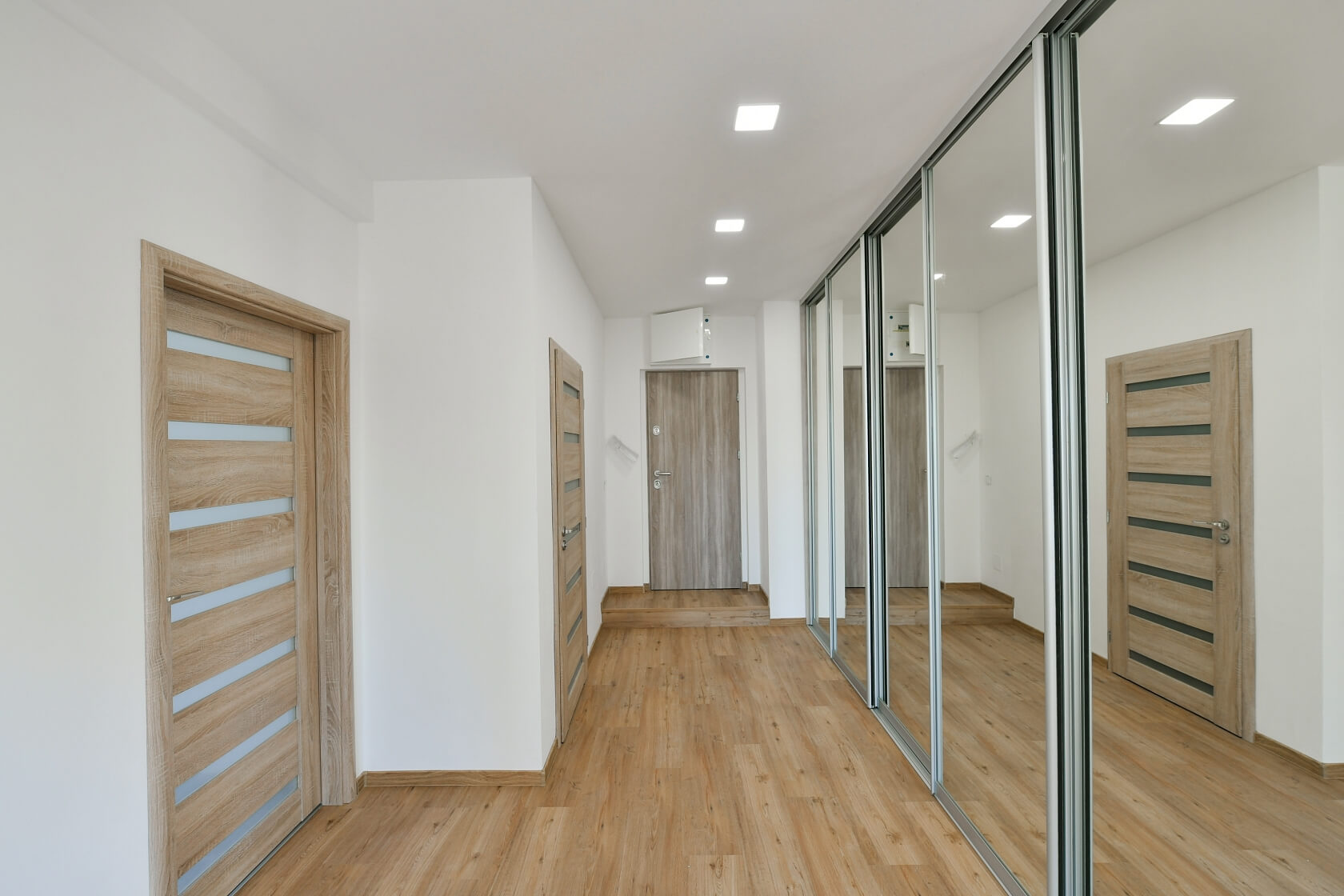 Jihozápadní IV, Záběhlice - Praha 4 | Pronájem, Byt 2+kk, 97 m²