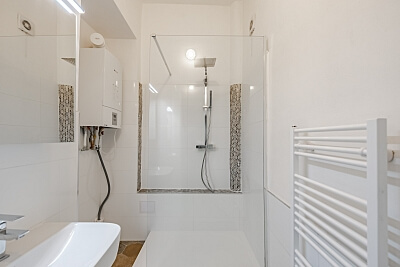 Čiklova, Nusle - Prague 2 | Rent, Apartment One-bedroom (2+kk), 58 m²