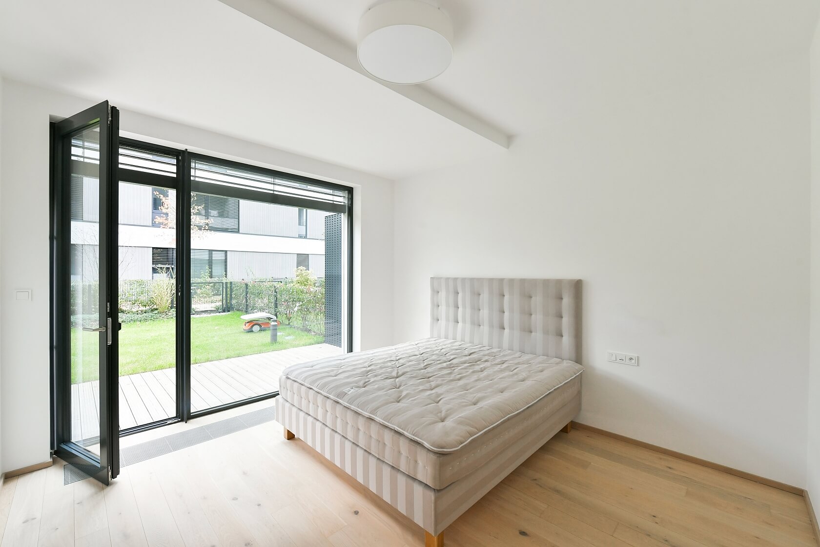 Cukrovarnická, Střešovice - Prague 6 | Rent, Apartment One-bedroom (2+kk), 64 m²