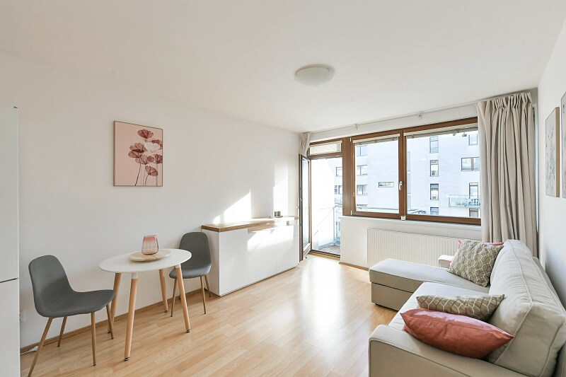 Poupětova, Holešovice - Prague 7 | Rent, Apartment One-bedroom (2+kk), 50 m²