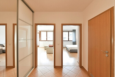 Poupětova, Holešovice - Praha 7 | Pronájem, Byt 2+kk, 50 m²