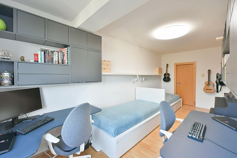 Nepilova, Vysočany - Prague 9 | Rent, Apartment Two-bedroom (3+kk), 105 m²