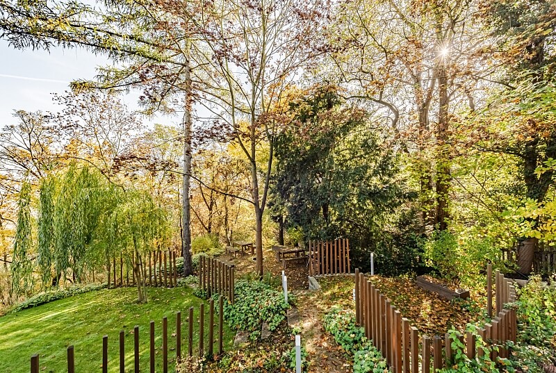 Pod Ateliéry, Hlubočepy - Prague 5 | Sale, Apartment One-bedroom (2+kk), 63 m²