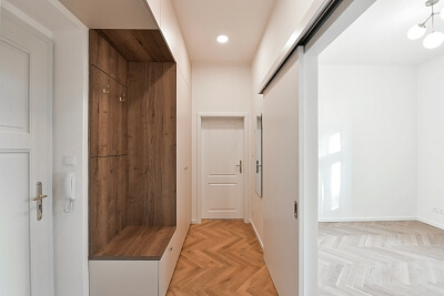 Zapova, Smíchov - Prague 5 | Rent, Apartment One-bedroom (2+kk), 52 m²