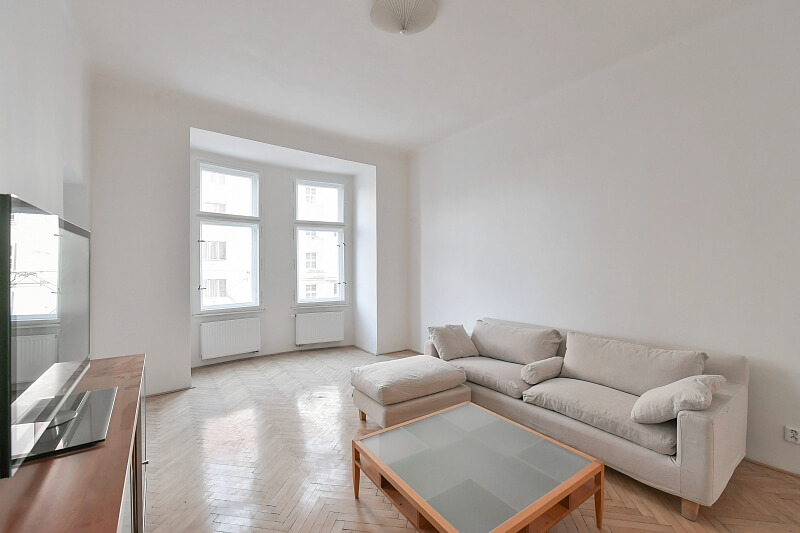Minská, Vršovice - Prague 10 | Rent, Apartment One-bedroom (2+1), 71 m²