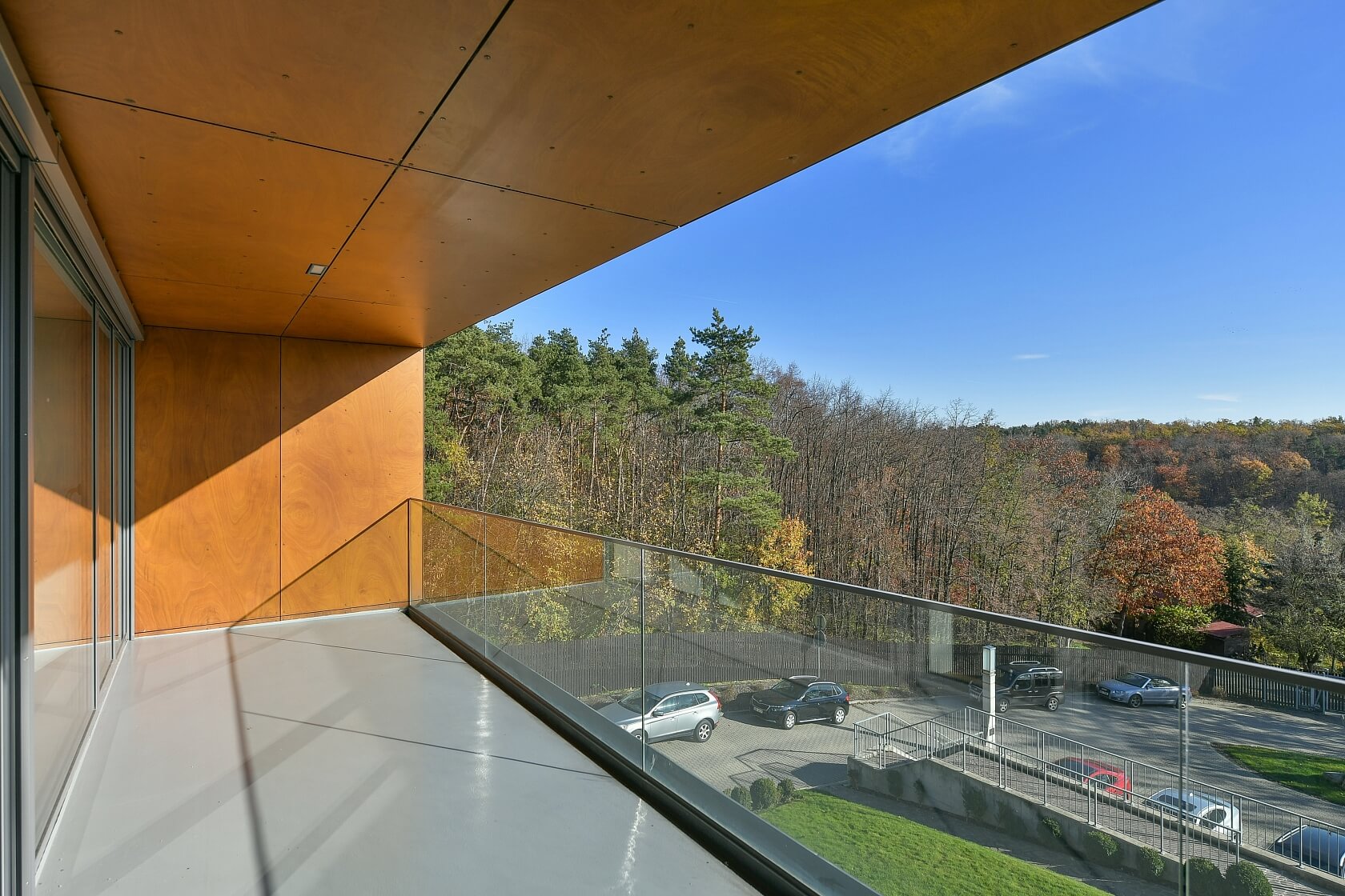 Mezitraťová, Hrdlořezy - Praha 9 | Pronájem, Byt 3+kk, 140 m²