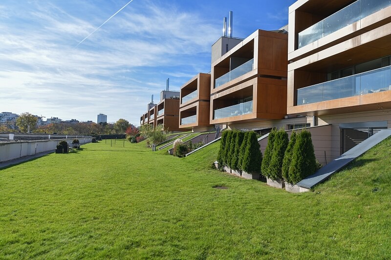 Mezitraťová, Hrdlořezy - Prague 9 | Rent, Apartment Two-bedroom (3+kk), 140 m²