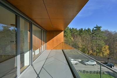 Mezitraťová, Hrdlořezy - Prague 9 | Rent, Apartment Two-bedroom (3+kk), 140 m²