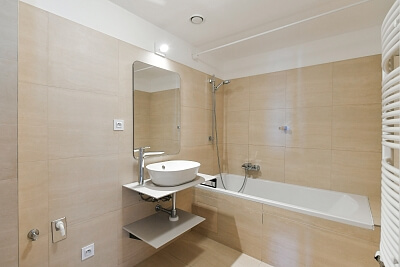 Mezitraťová, Hrdlořezy - Praha 9 | Pronájem, Byt 3+kk, 140 m²