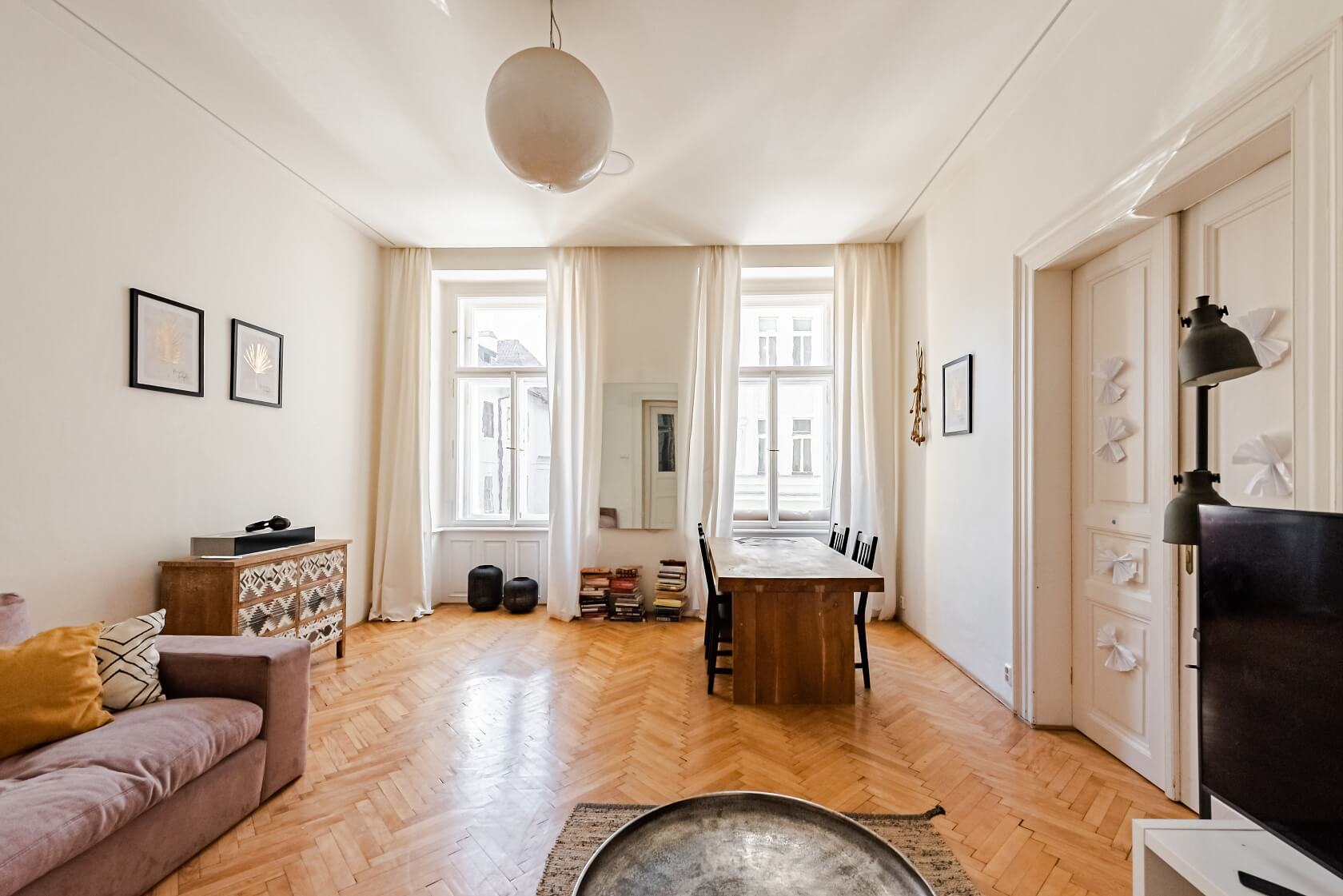 Vojtěšská, Nové Město - Praha 1 | Pronájem, Byt 3+1, 96 m²