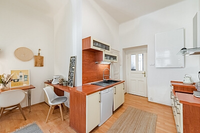 Vojtěšská, Nové Město - Prague 1 | Rent, Apartment Two-bedroom (3+1), 96 m²
