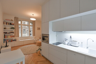 Zborovská, Smíchov - Prague 5 | Rent, Apartment Studio (1+kk), 35 m²