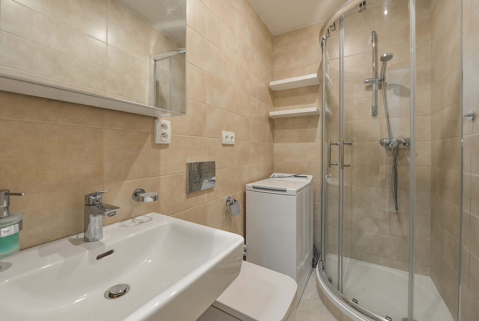 Zborovská, Smíchov - Praha 5 | Pronájem, Byt 1+kk, 35 m²