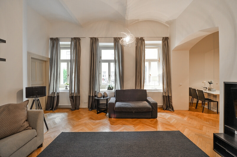 Soukenická, Nové Město - Praha 1 | Pronájem, Byt 2+kk, 70 m²