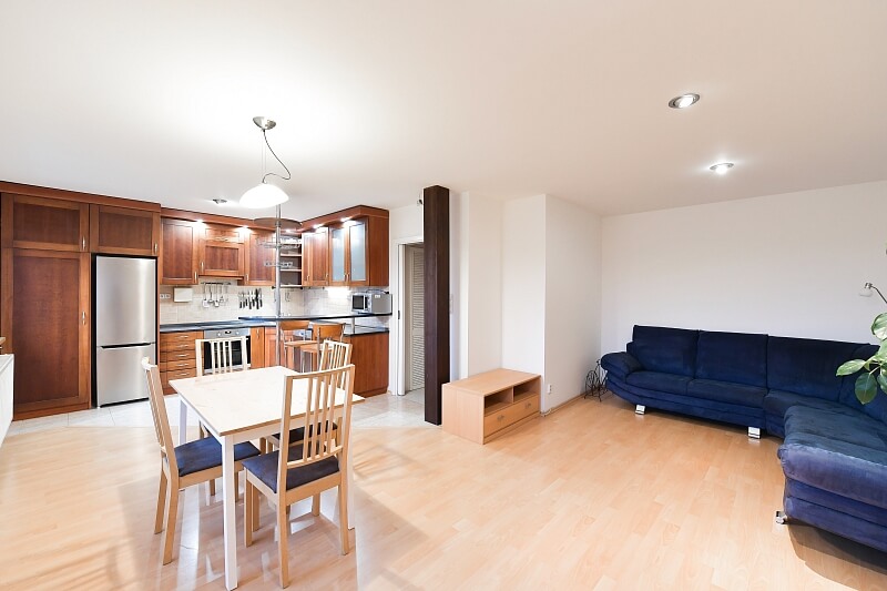 U kombinátu, Strašnice - Prague 10 | Rent, Apartment Three-bedroom (4+kk), 105 m²