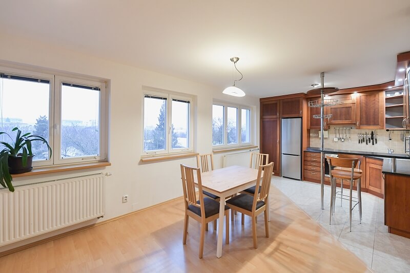 U Kombinátu, Strašnice - Praha 10 | Pronájem, Byt 4+kk, 105 m²
