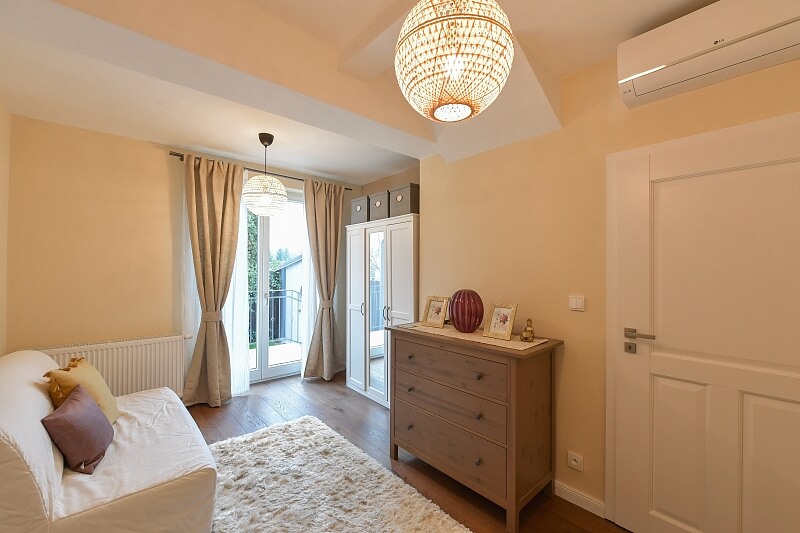 Bělušická, Újezd nad Lesy - Praha 9 | Pronájem, Rodinný dům 4+kk, 154 m²