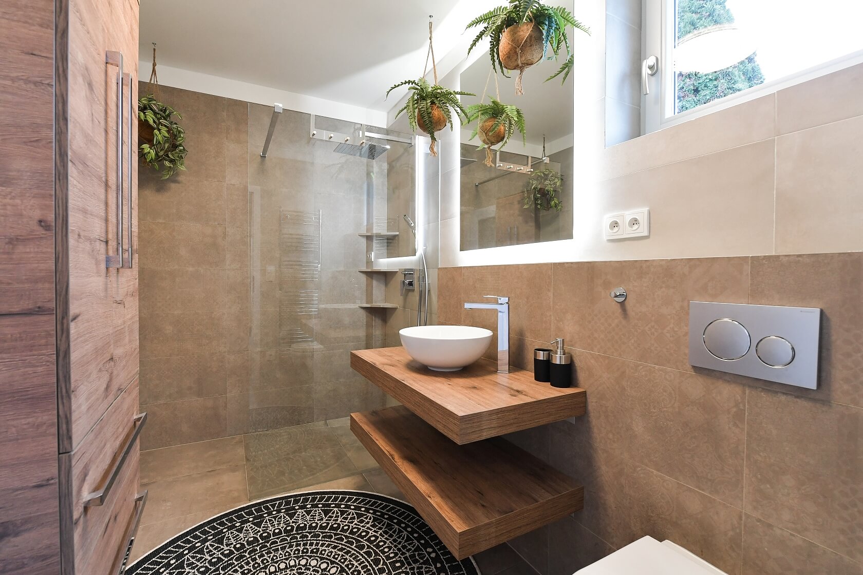 Bělušická, Újezd nad Lesy - Praha 9 | Pronájem, Rodinný dům 4+kk, 154 m²