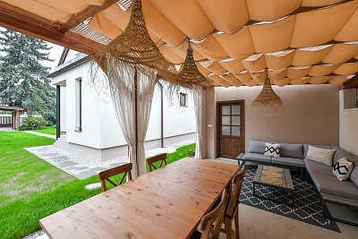 Bělušická, Újezd nad Lesy - Praha 9 | Pronájem, Rodinný dům 4+kk, 154 m²