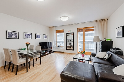 Jeseniova, Žižkov - Prague 3 | Sale, Apartment One-bedroom (2+kk), 62 m²