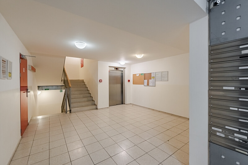 Jeseniova, Žižkov - Prague 3 | Sale, Apartment One-bedroom (2+kk), 62 m²