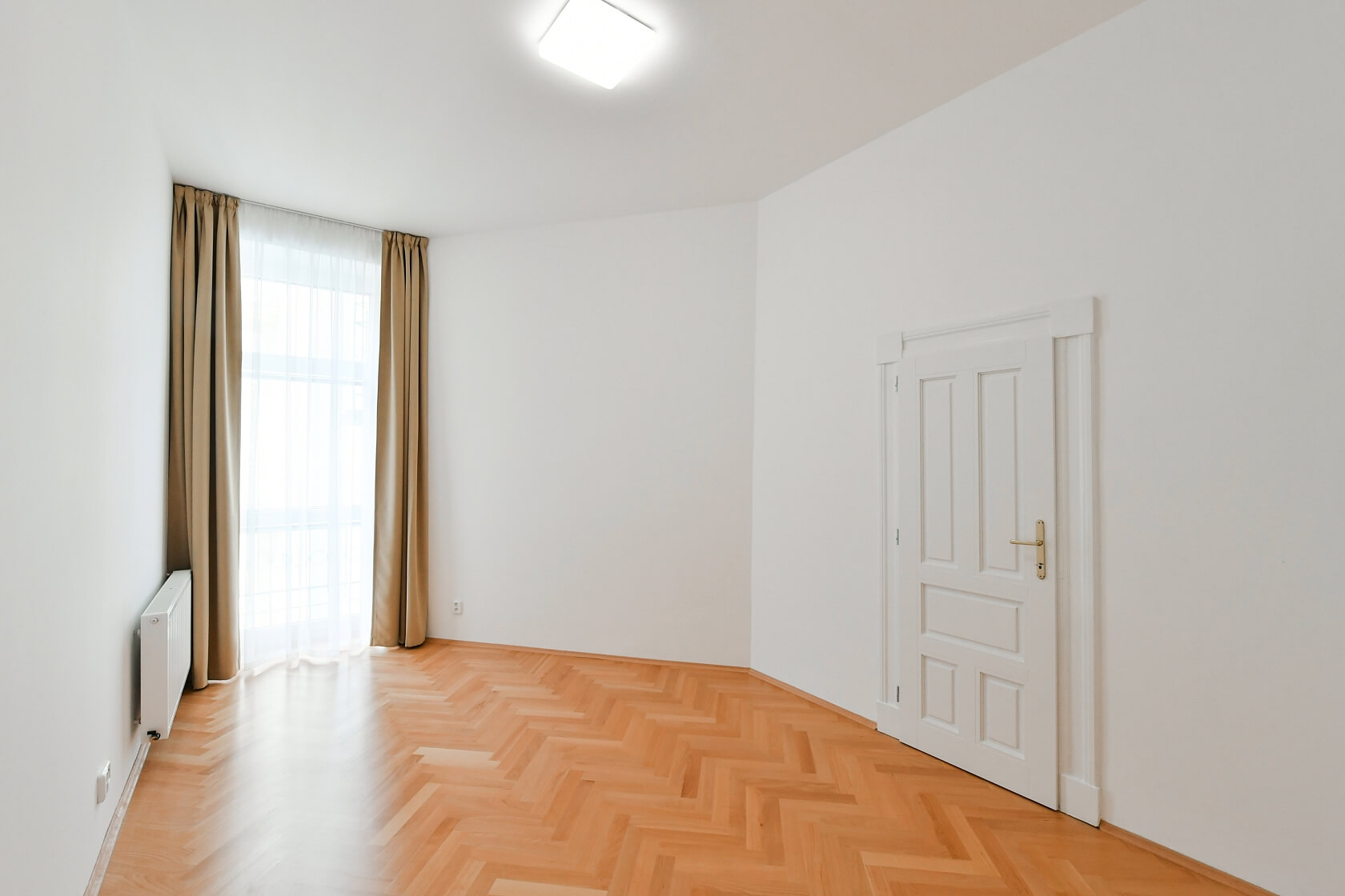 Janáčkovo nábřeží, Smíchov - Prague 5 | Rent, Apartment Two-bedroom (3+1), 99 m²