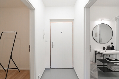 Trmická, Prosek - Prague 9 | Sale, Apartment Studio (1+kk), 45 m²