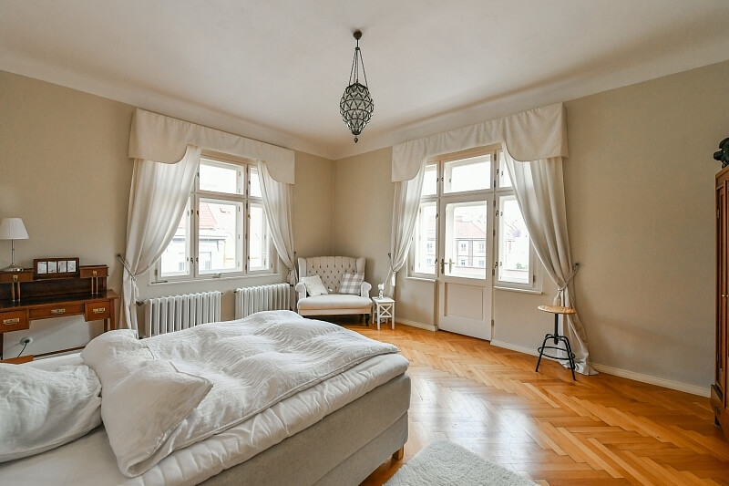 Národní obrany, Bubeneč - Prague 6 | Rent, Apartment One-bedroom (2+1), 71 m²